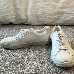 Veja Campo Low Top Sneakers Women’s Size 8
